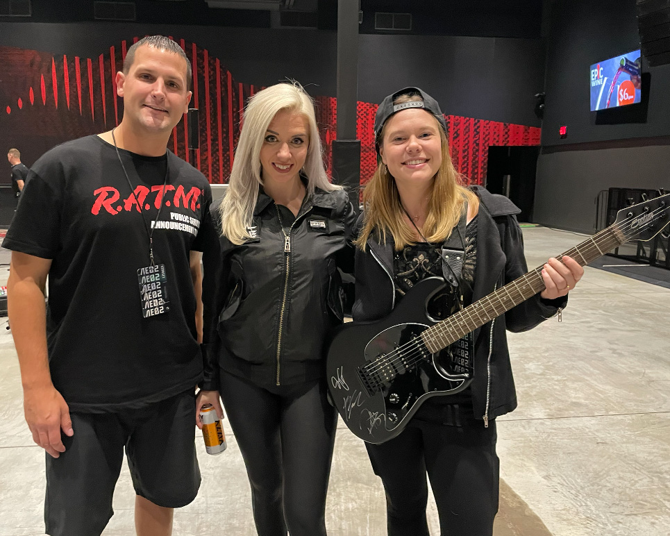 group photo with violinist